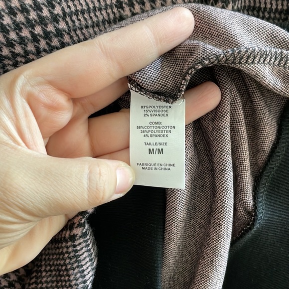 Contrast ribbed /Plaid / Mock neck Top - Picture 4 of 5